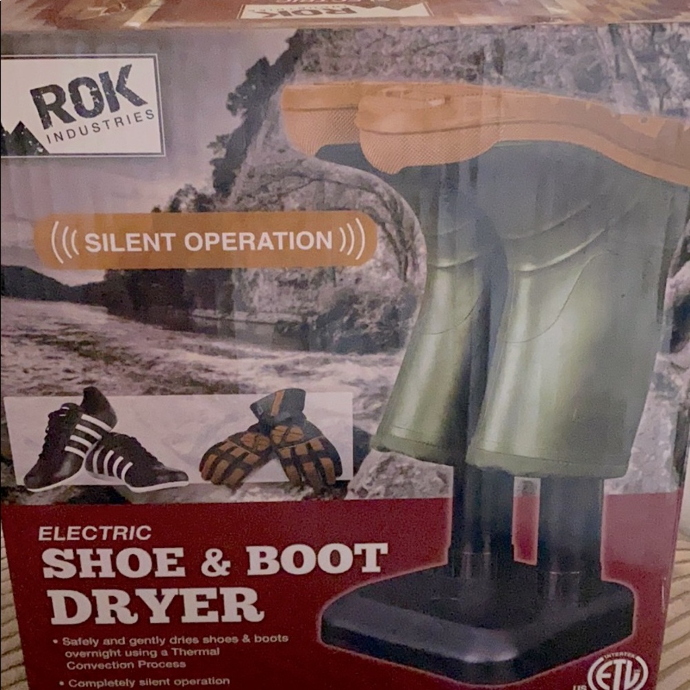 Shoe and boot dryer